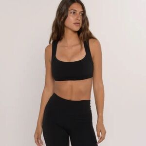 Form Activewear Black Sports Bra - Women